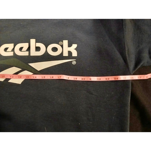 Reebok Classic Logo Crewneck Men's XL or Women's XXL 13jc - Picture 3 of 8